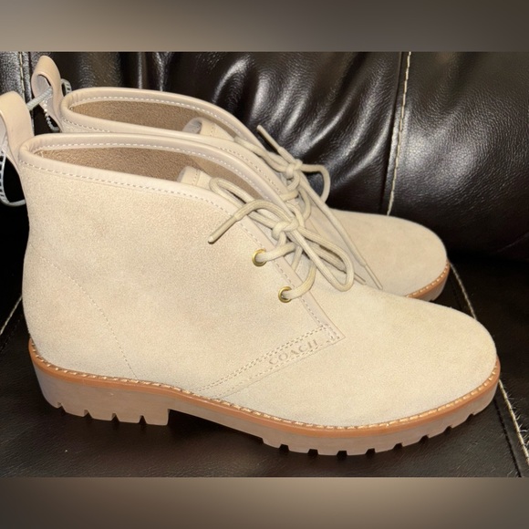 NWOT Coach Men’s Desert Boot in Sand Size 7.5 Suede Leather Rustic Preppy - Picture 7 of 12